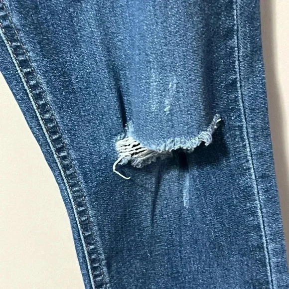 H&M Ultra High Waist Ankle Length Curvy Jegging Jeans Medium Wash - Picture 6 of 10